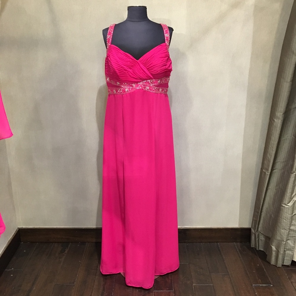 Faviana Size 12 Gown